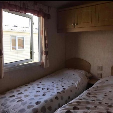 הוילה Tunstall  Caravan Holidays At Sand Le Mere מראה חיצוני תמונה